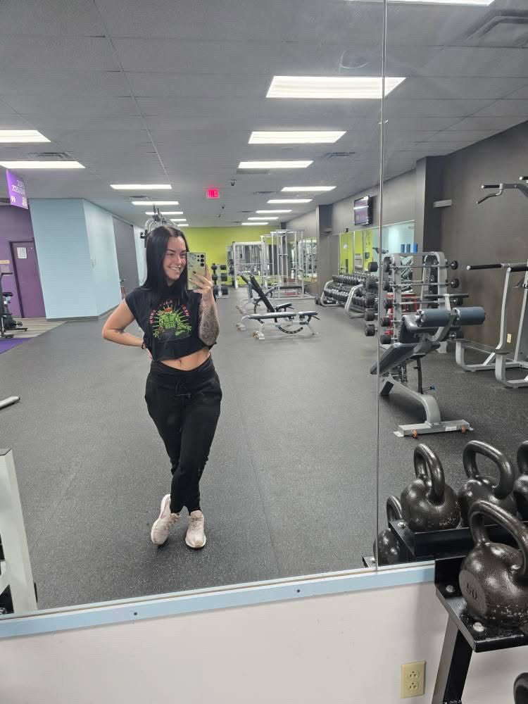 Turtle Warrior Crop Top – Gym & Streetwear Workout Shirt
